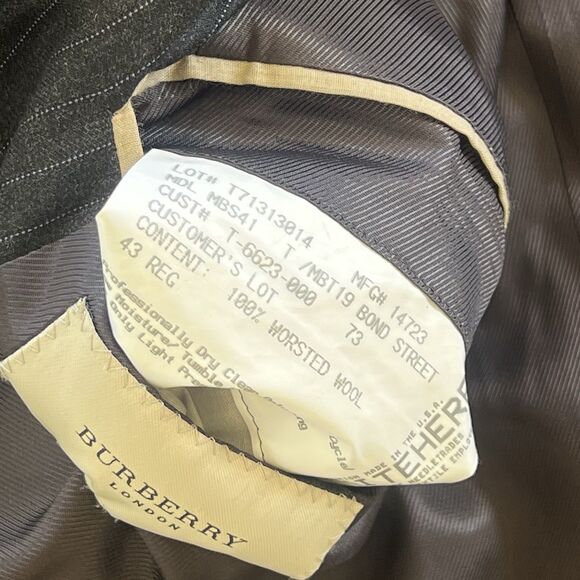 Burberry London Vintage Pinstripe Blazer Charcoal Gray Worsted Wool 43R READ - Picture 5 of 8